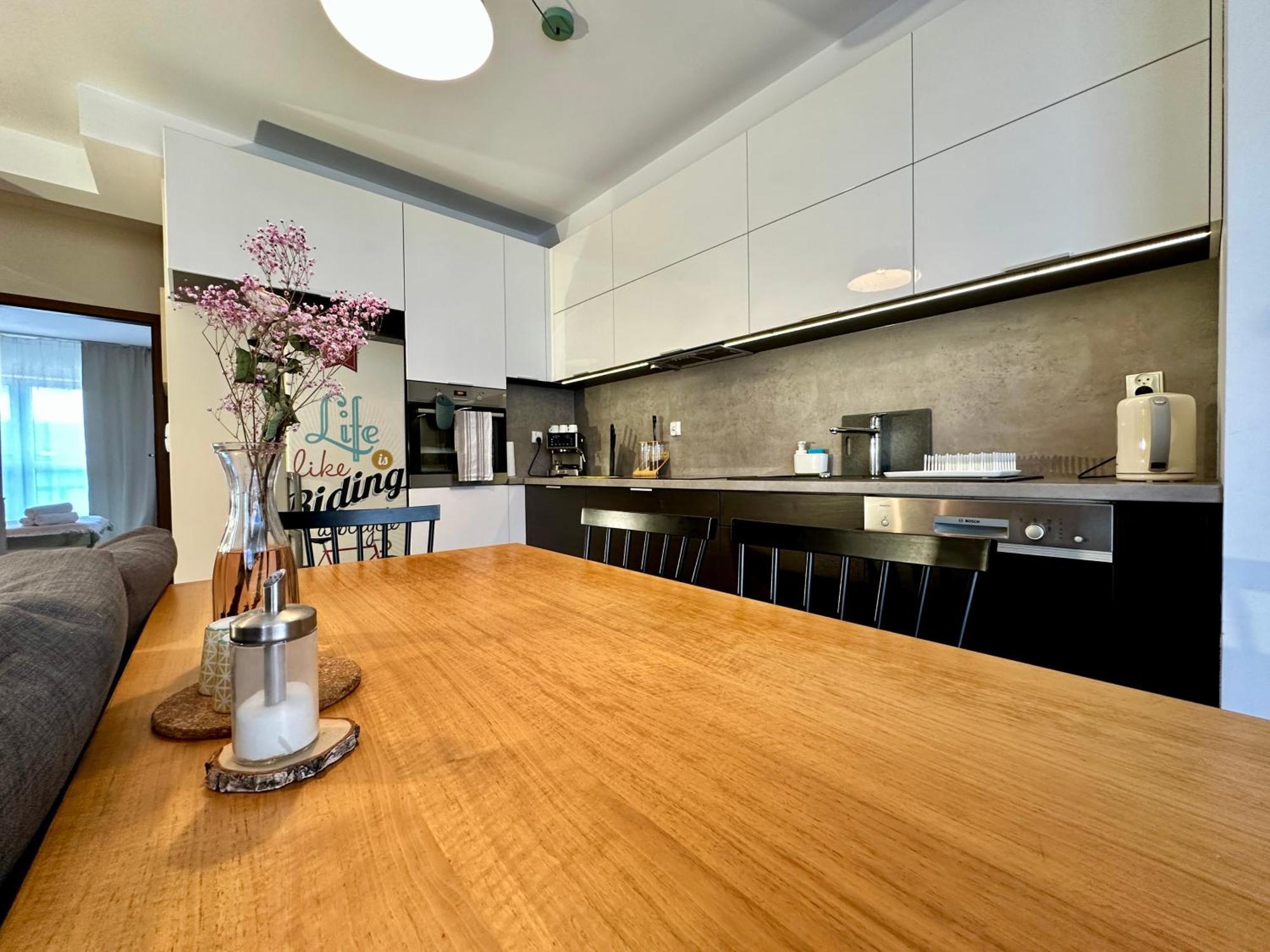 Momoapart - Slowianski Skwer Wroclaw Ngoại thất bức ảnh