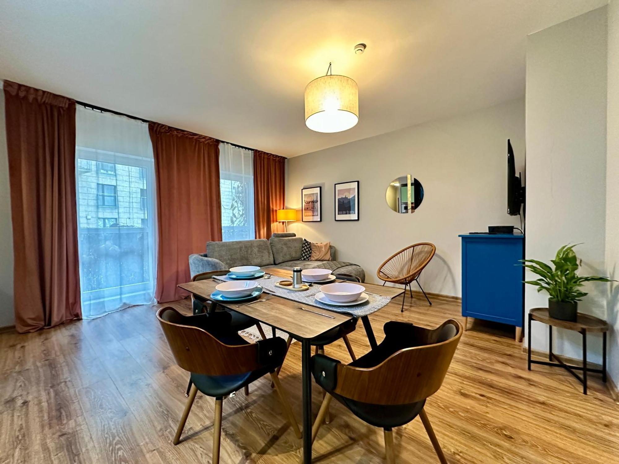 Momoapart - Slowianski Skwer Wroclaw Ngoại thất bức ảnh