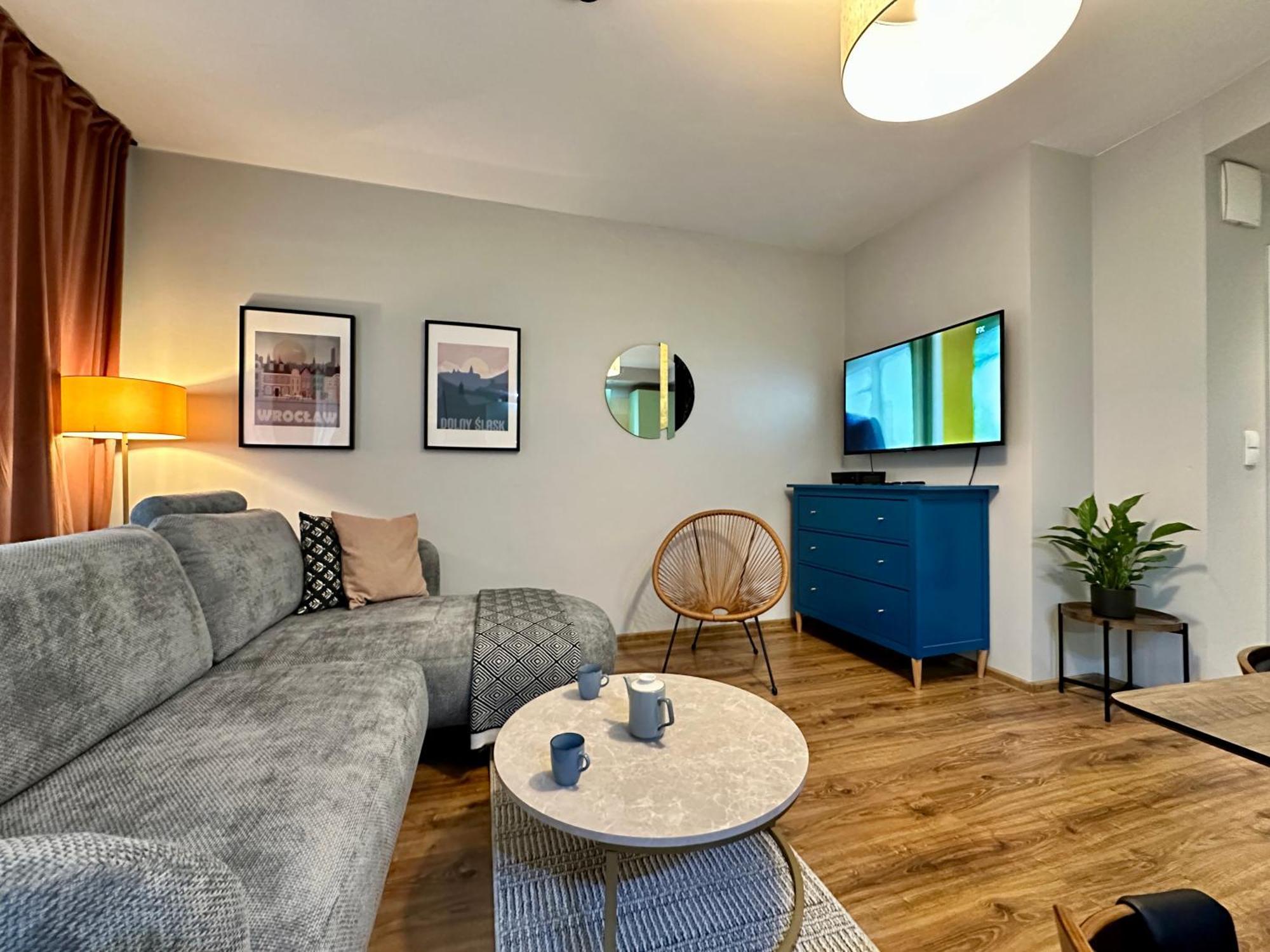 Momoapart - Slowianski Skwer Wroclaw Ngoại thất bức ảnh