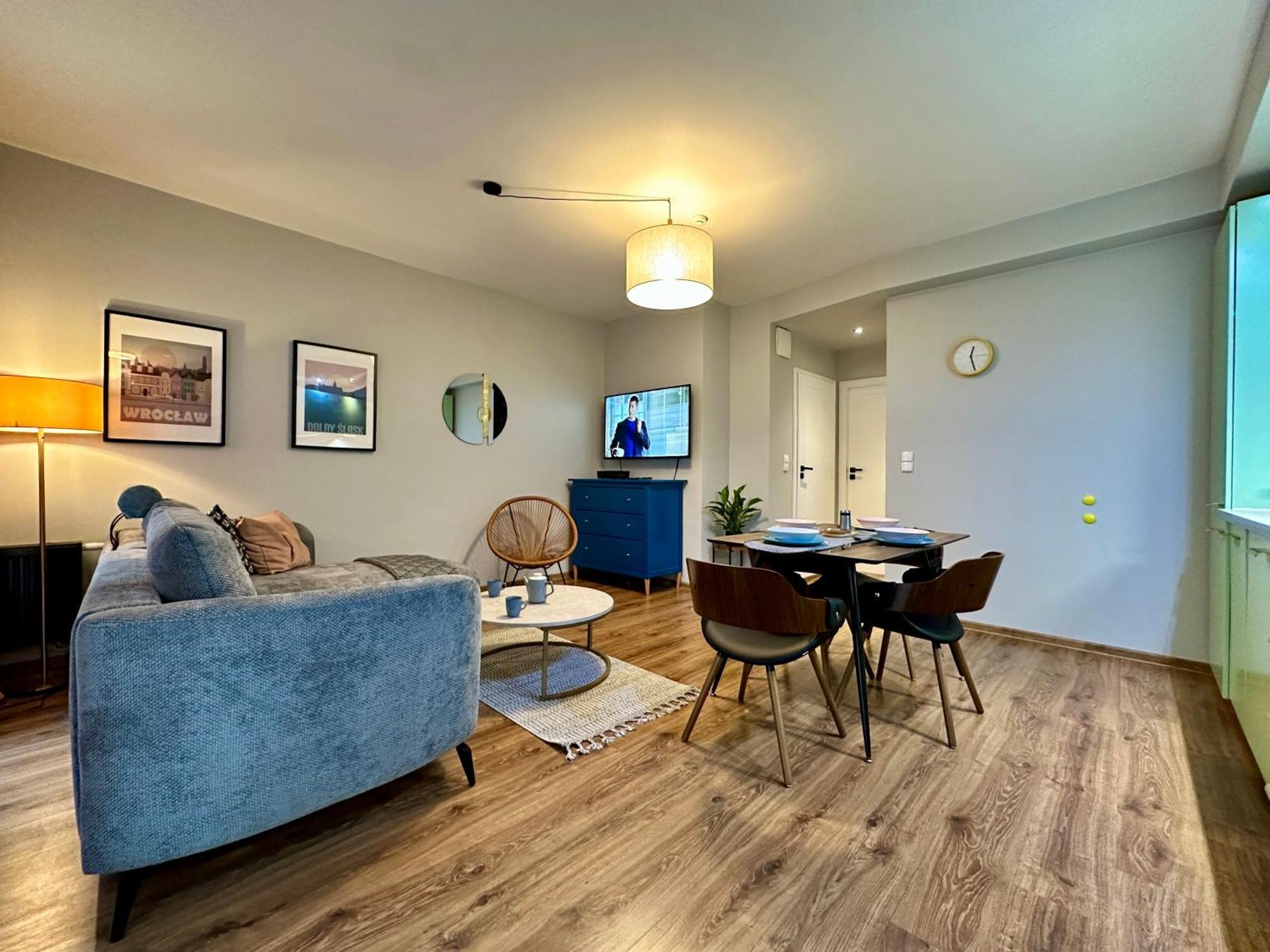 Momoapart - Slowianski Skwer Wroclaw Ngoại thất bức ảnh