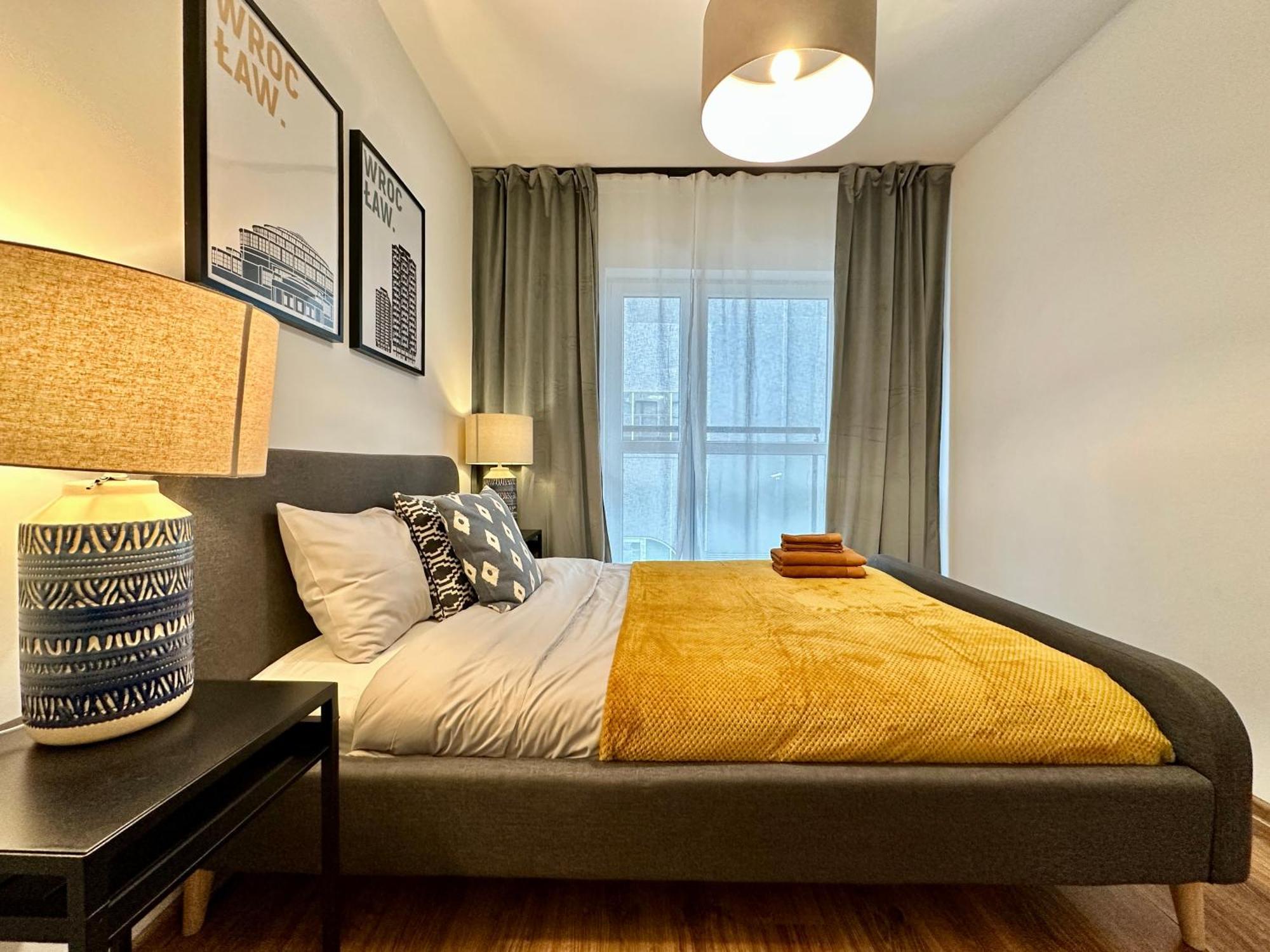 Momoapart - Slowianski Skwer Wroclaw Ngoại thất bức ảnh
