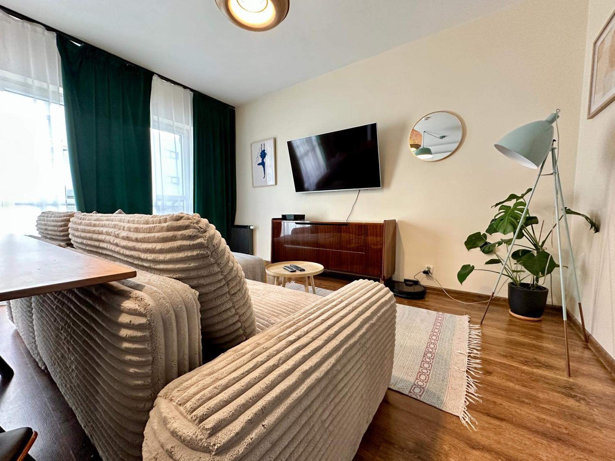 Momoapart - Slowianski Skwer Wroclaw Ngoại thất bức ảnh