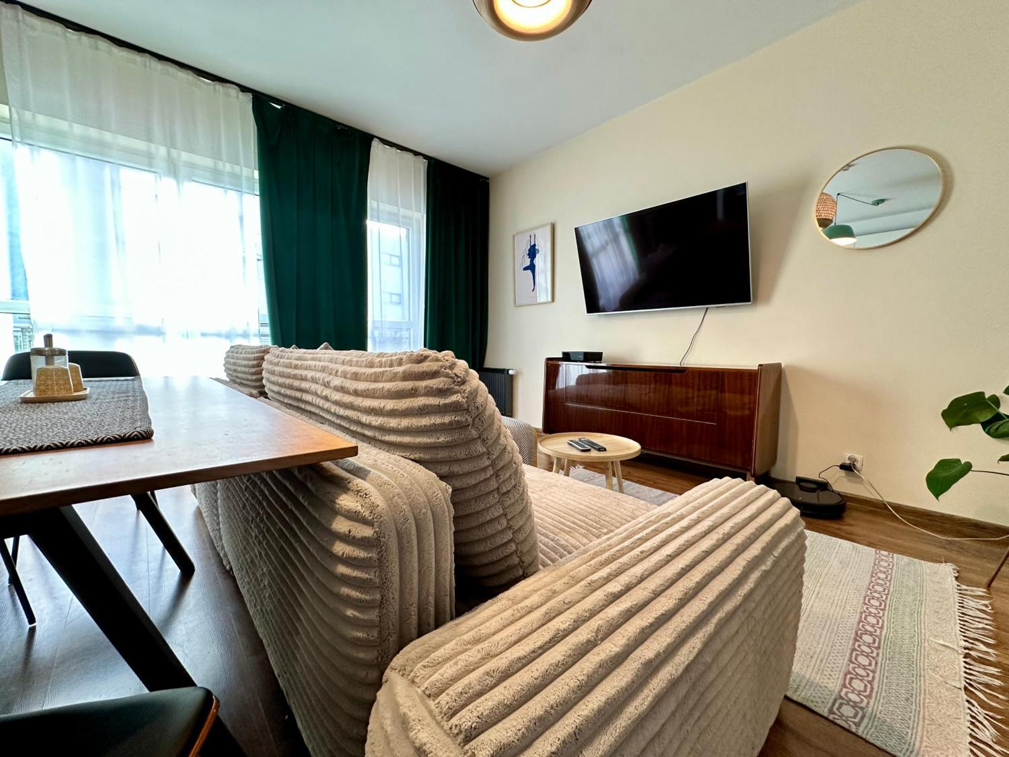 Momoapart - Slowianski Skwer Wroclaw Ngoại thất bức ảnh