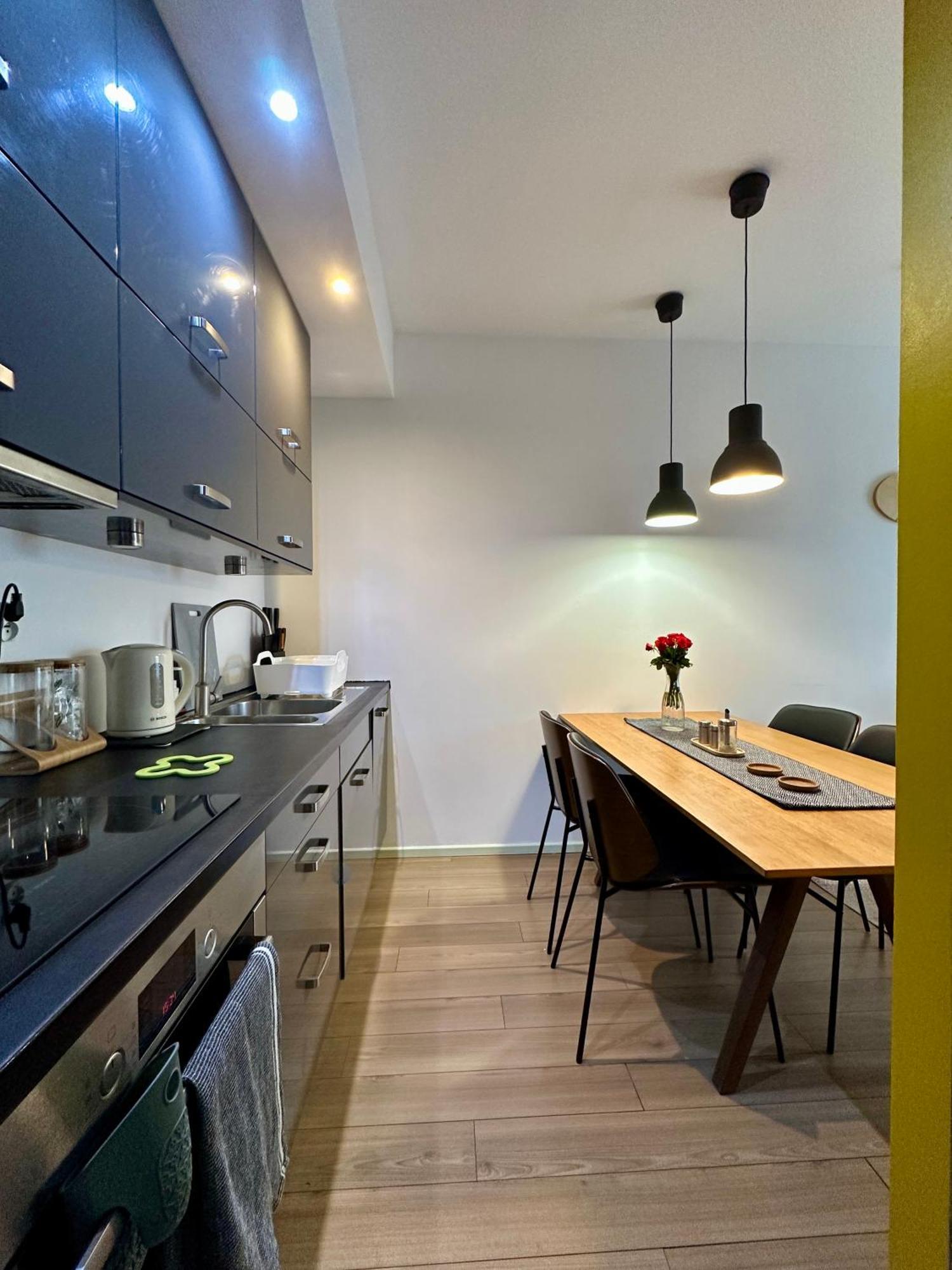 Momoapart - Slowianski Skwer Wroclaw Ngoại thất bức ảnh