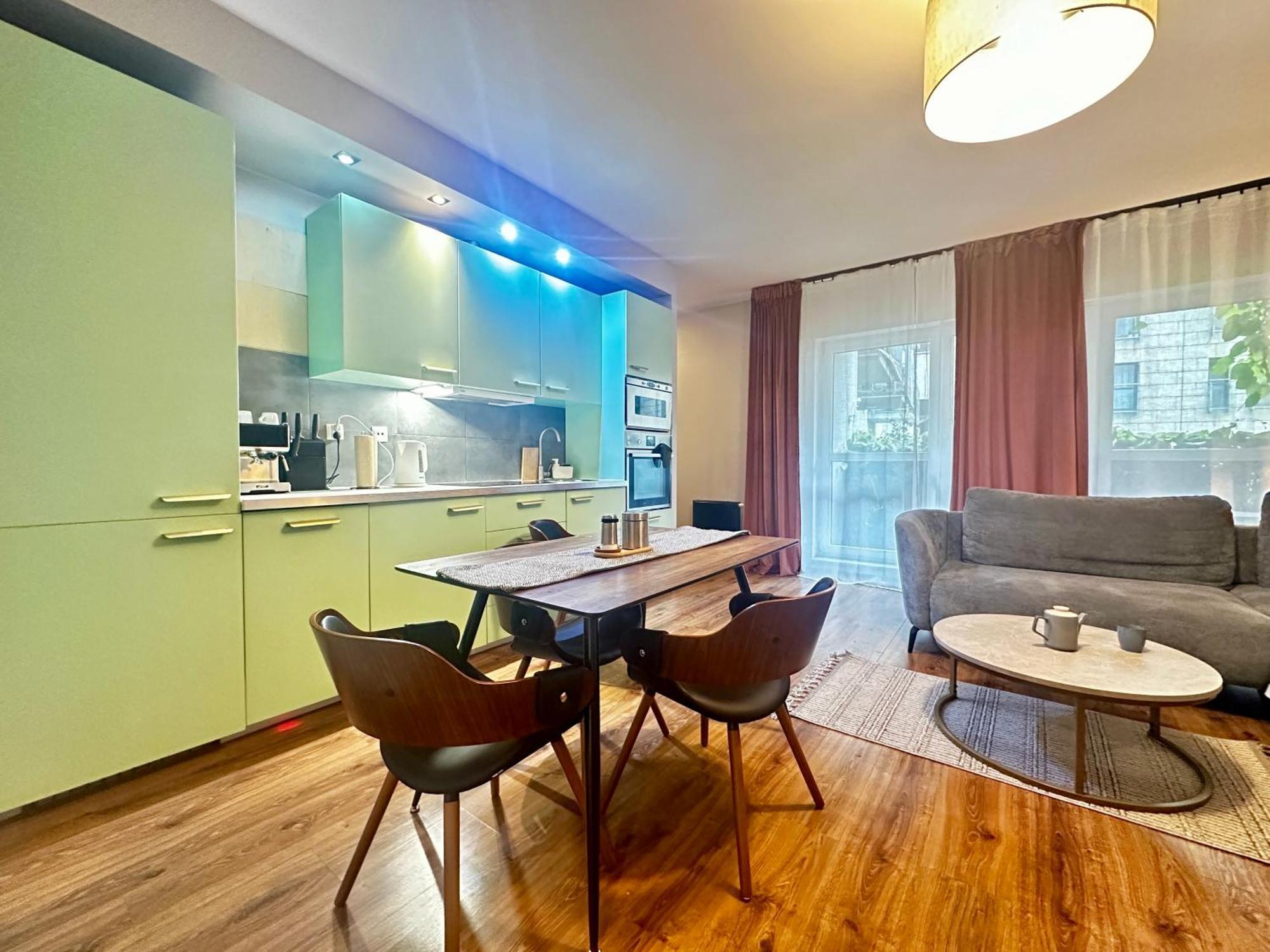 Momoapart - Slowianski Skwer Wroclaw Ngoại thất bức ảnh