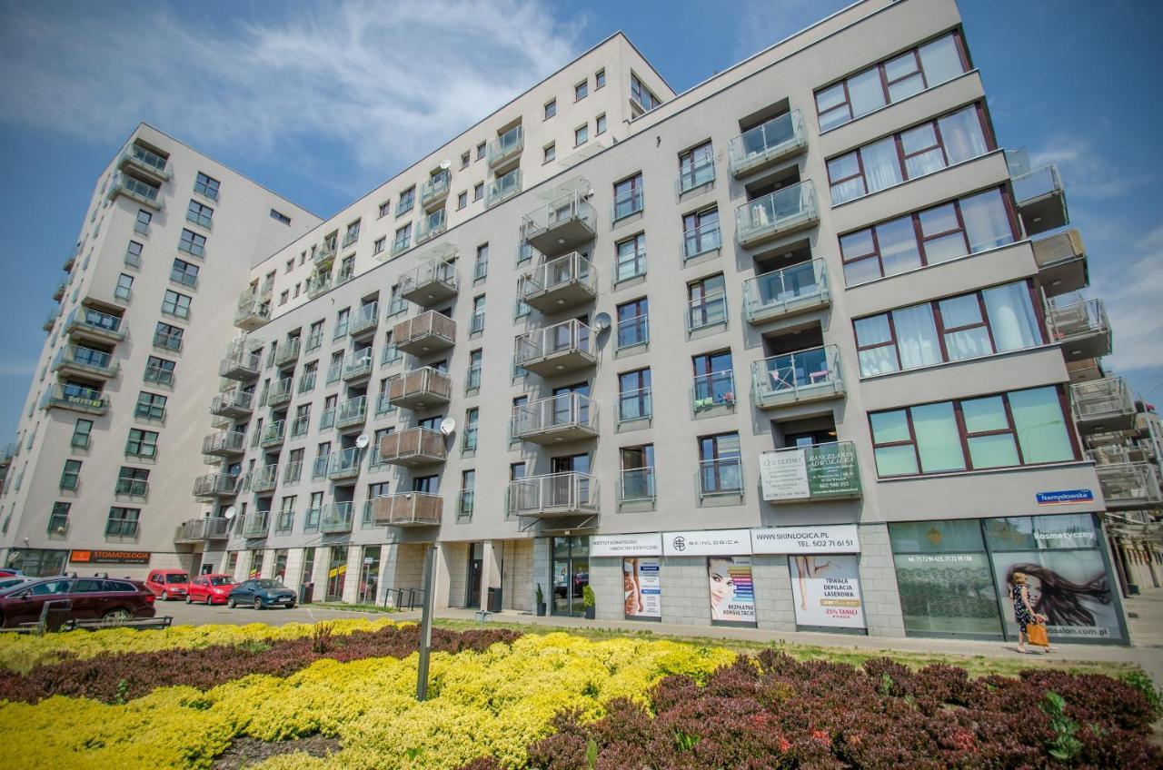 Momoapart - Slowianski Skwer Wroclaw Ngoại thất bức ảnh